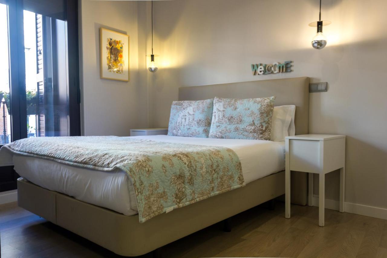 Arenal Suites Preciados Madrid Szoba fotó