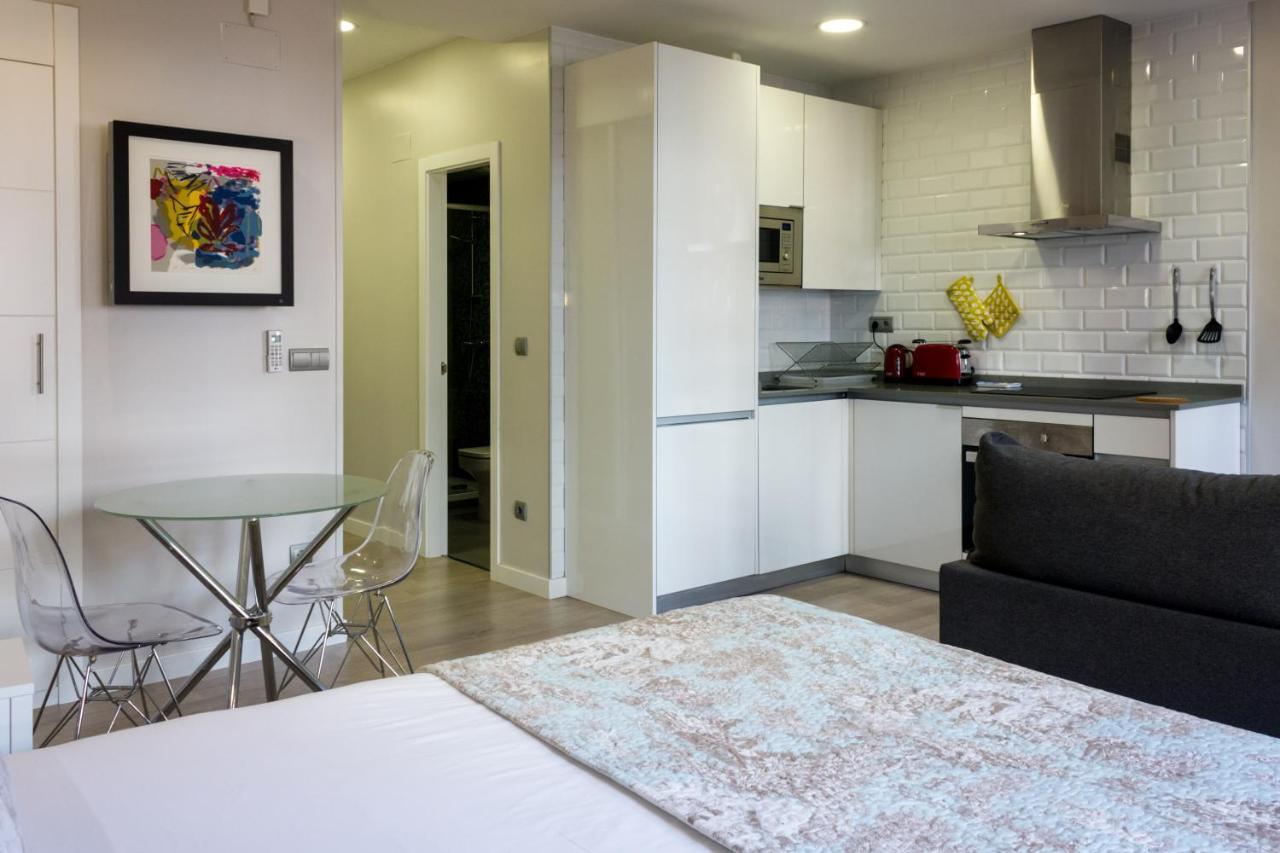 Arenal Suites Preciados Madrid Szoba fotó