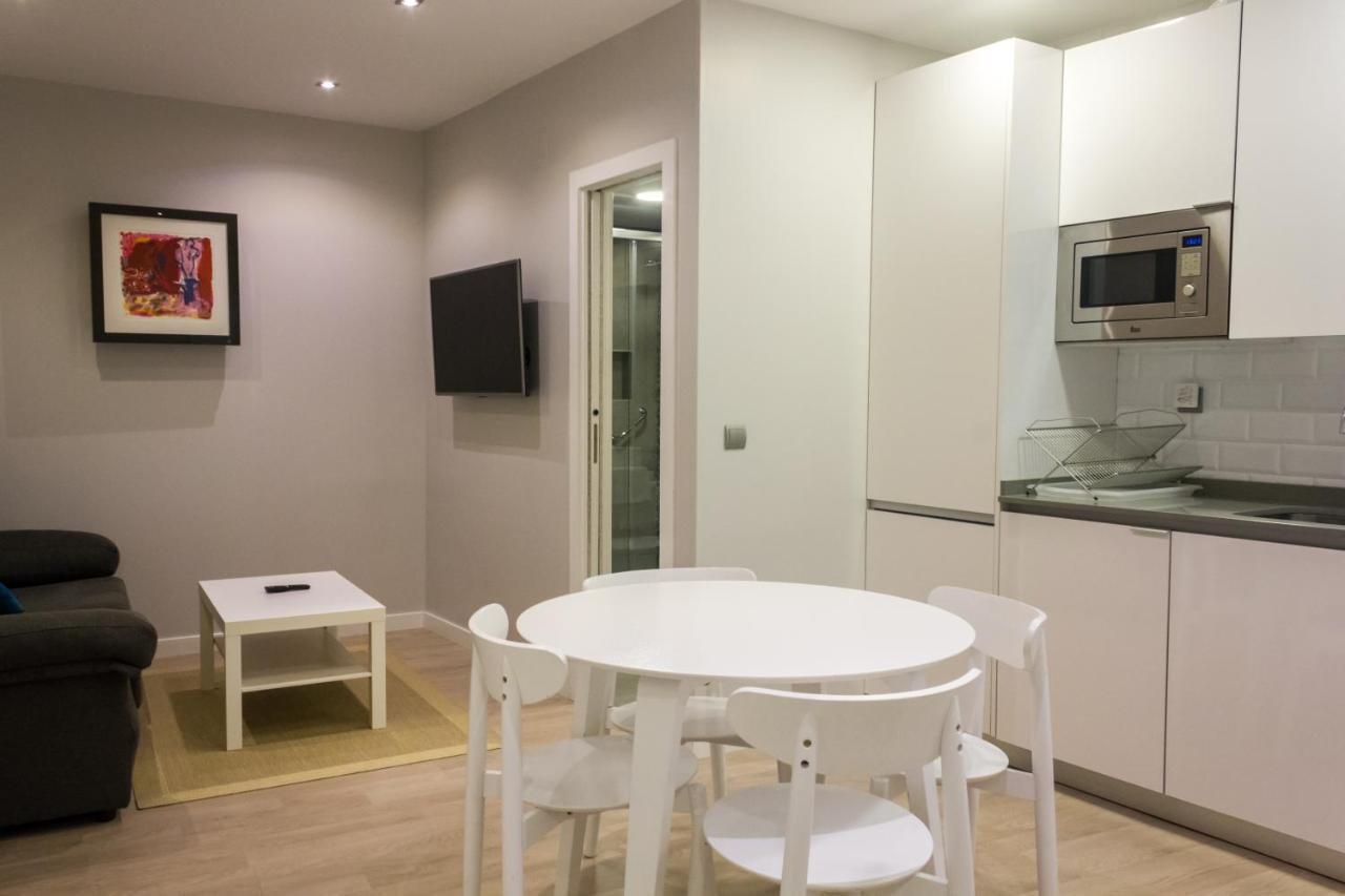 Arenal Suites Preciados Madrid Szoba fotó